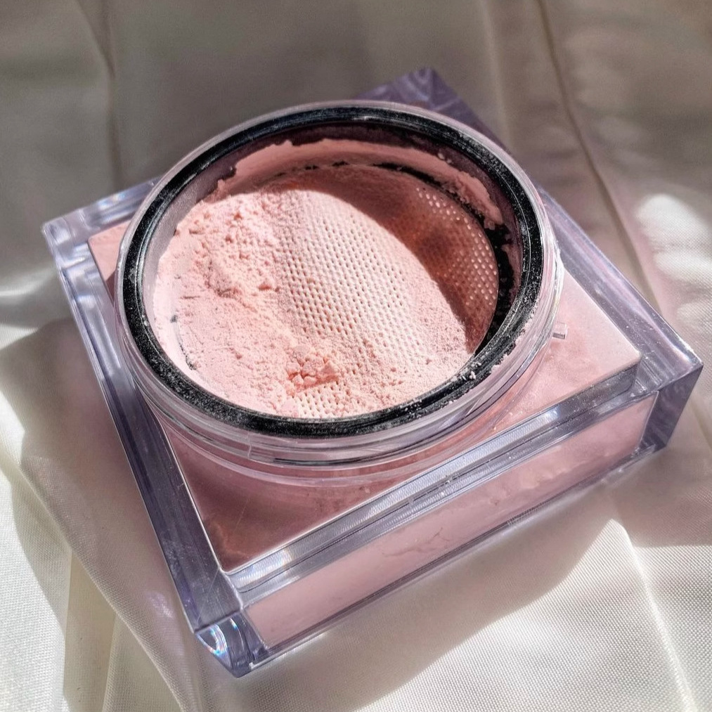 Huda Easy Bake Loose Setting P - Beauty Huda Makeup review and price